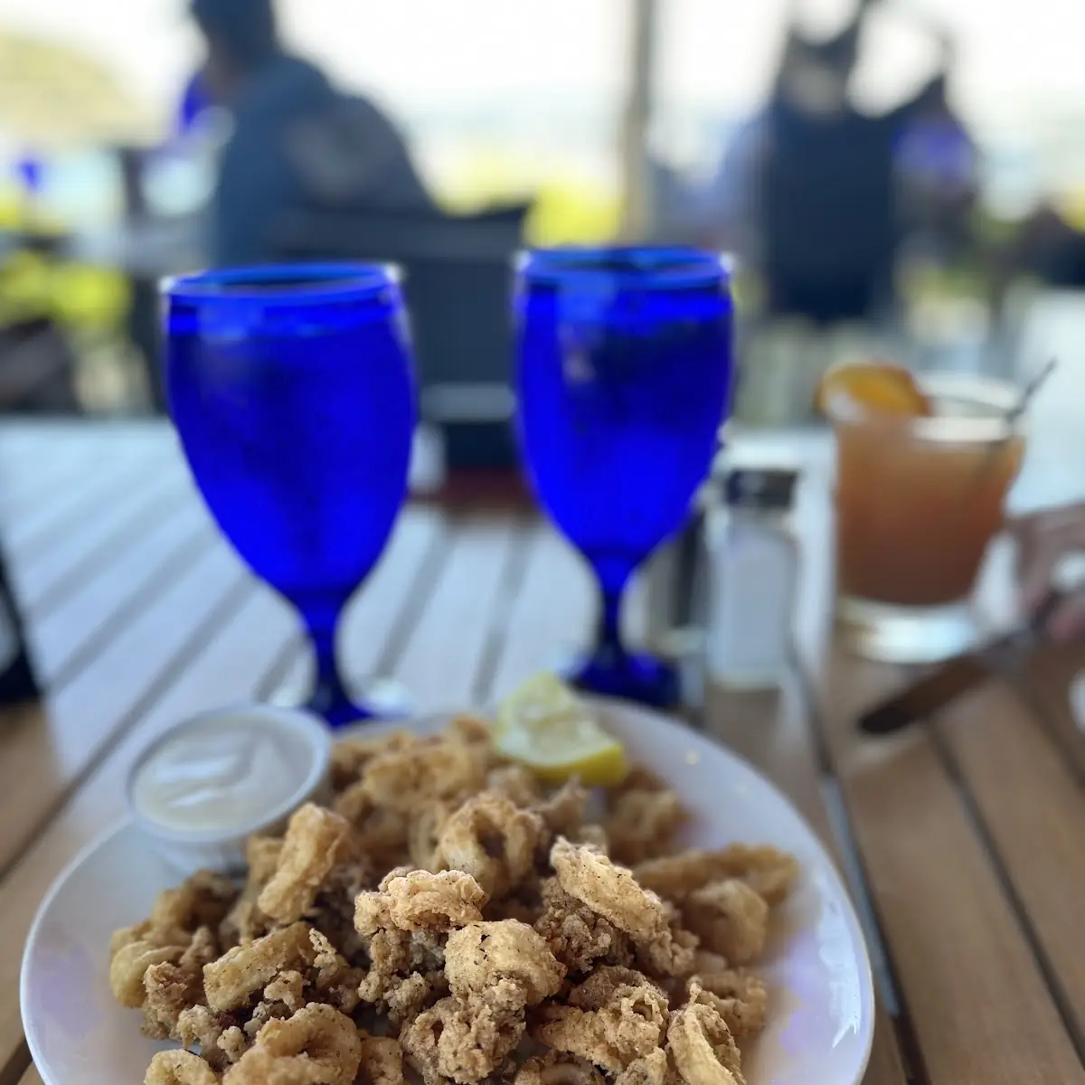 Crispy Calamari with Lemon Aioli