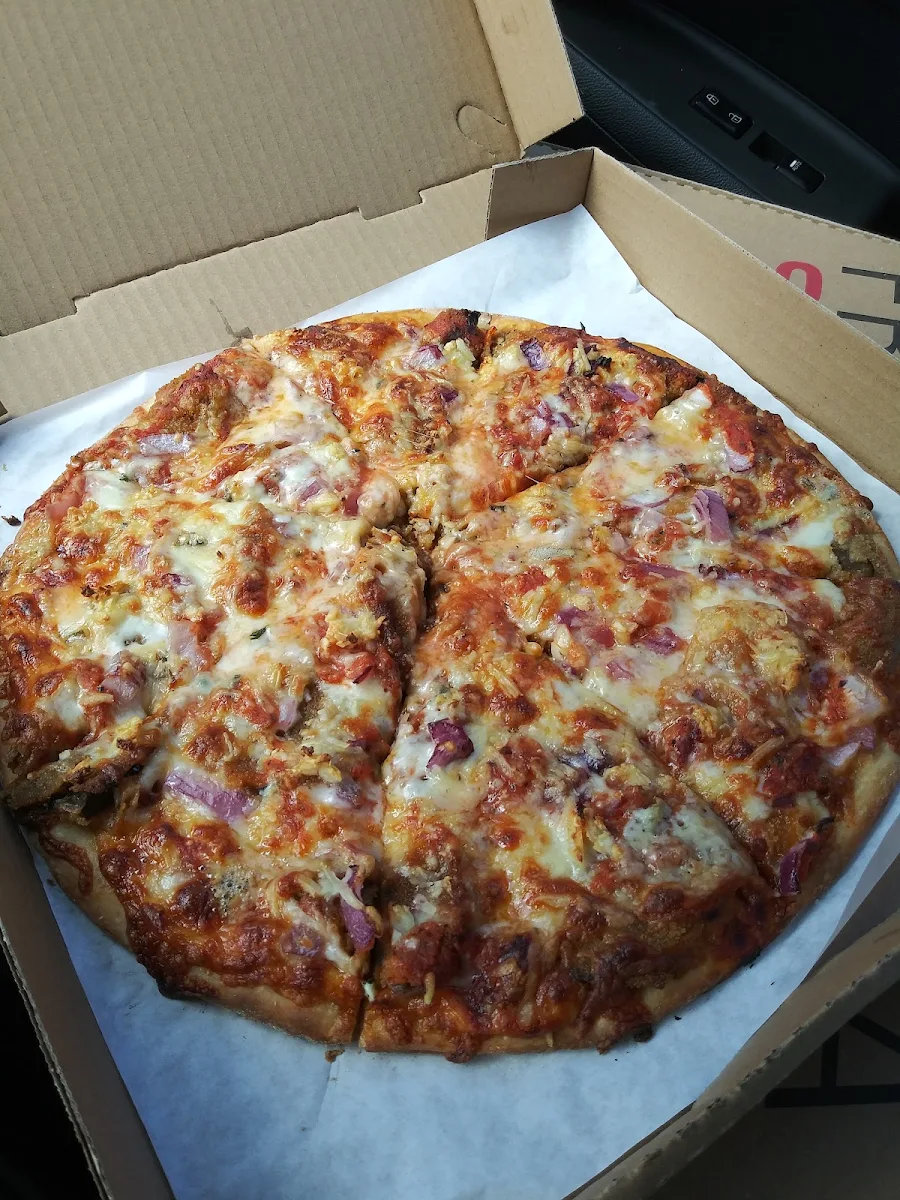 BBQ Bacon & Chicken Pizza