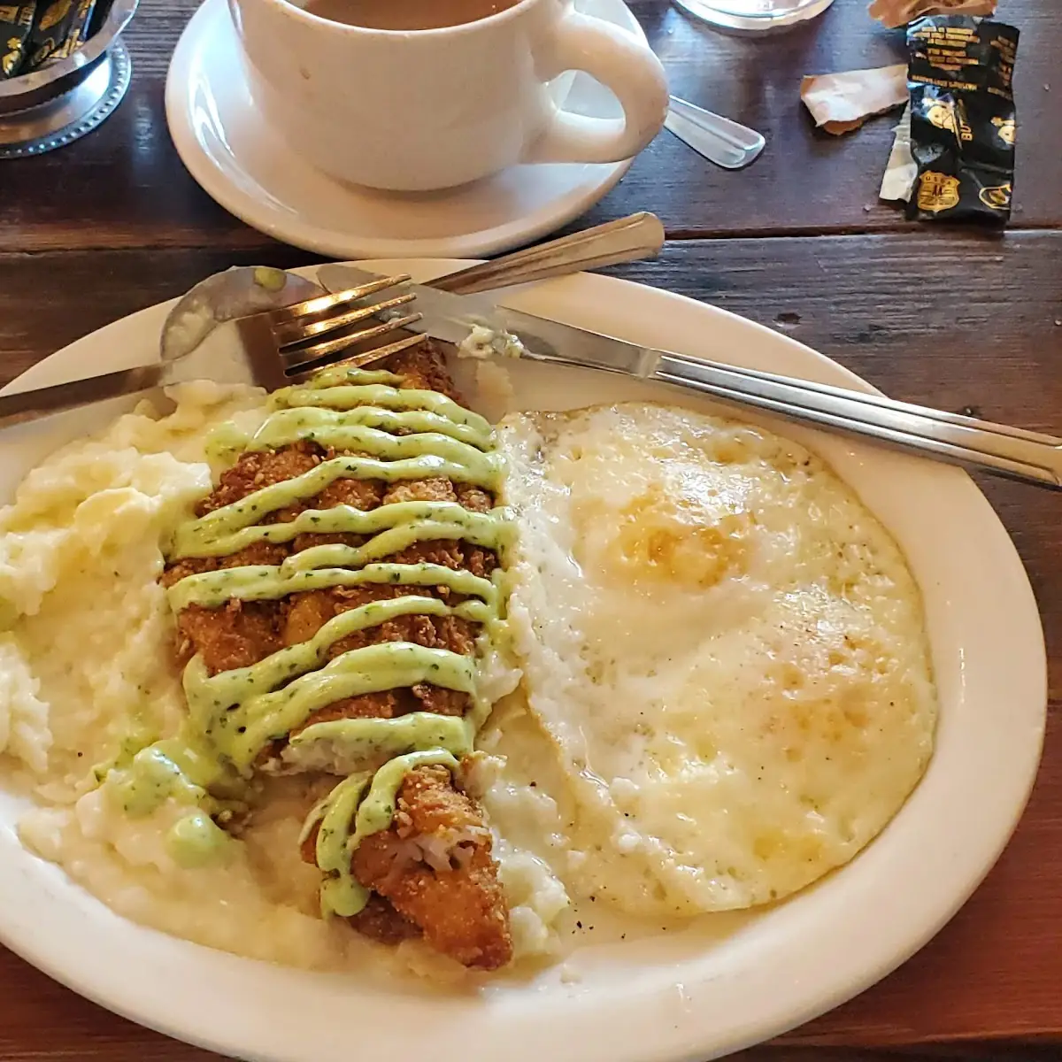 Fried Catfish w Tarragon Aioli over Grits