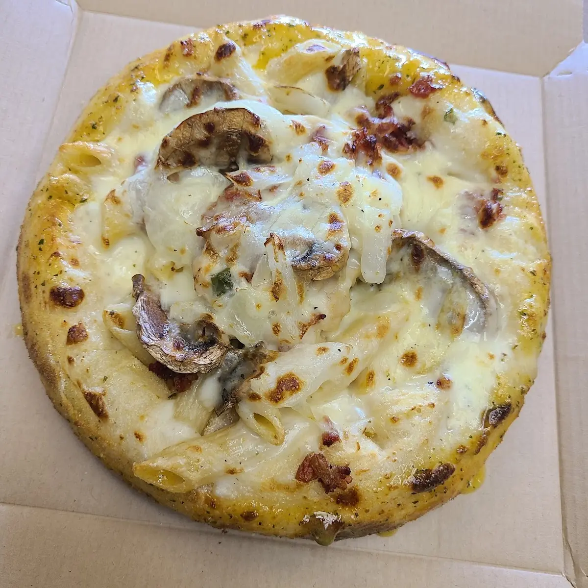 Chicken Carbonara Pasta in Breadbowl