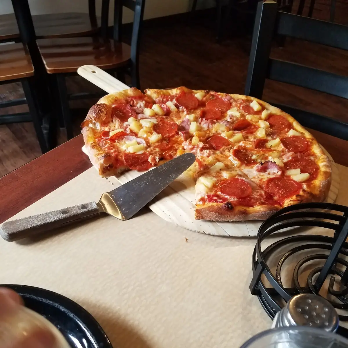 Hawaiian Pizza