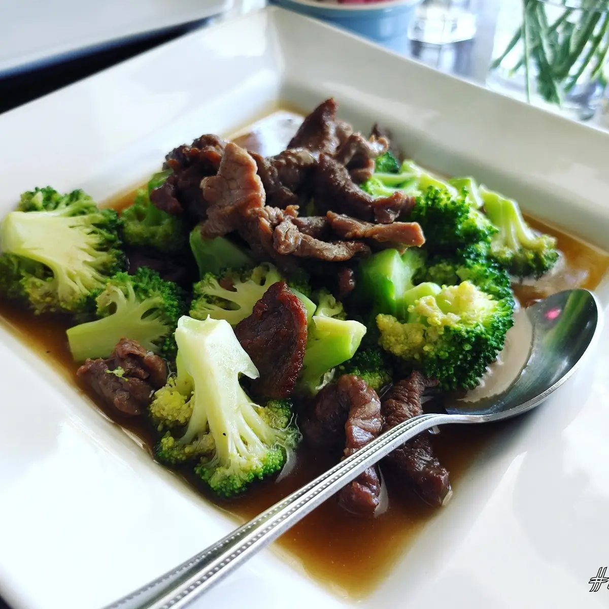 Broccoli in Oyster Sauce Beef