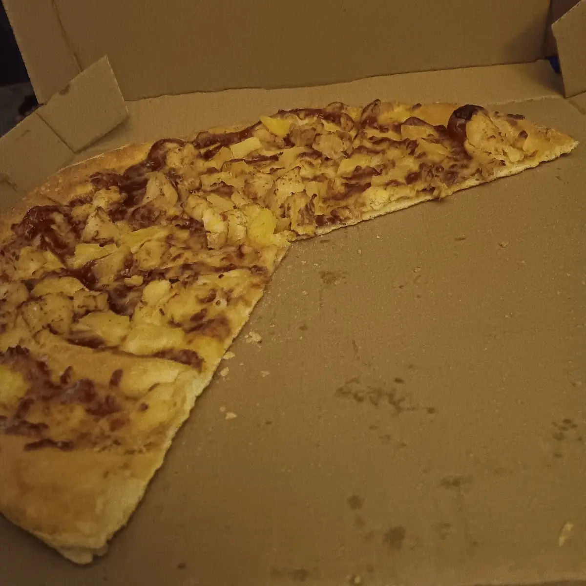 Since When Did Hand-Tossed Pizza Start Looking Like Thin Crust Pizza Total BS