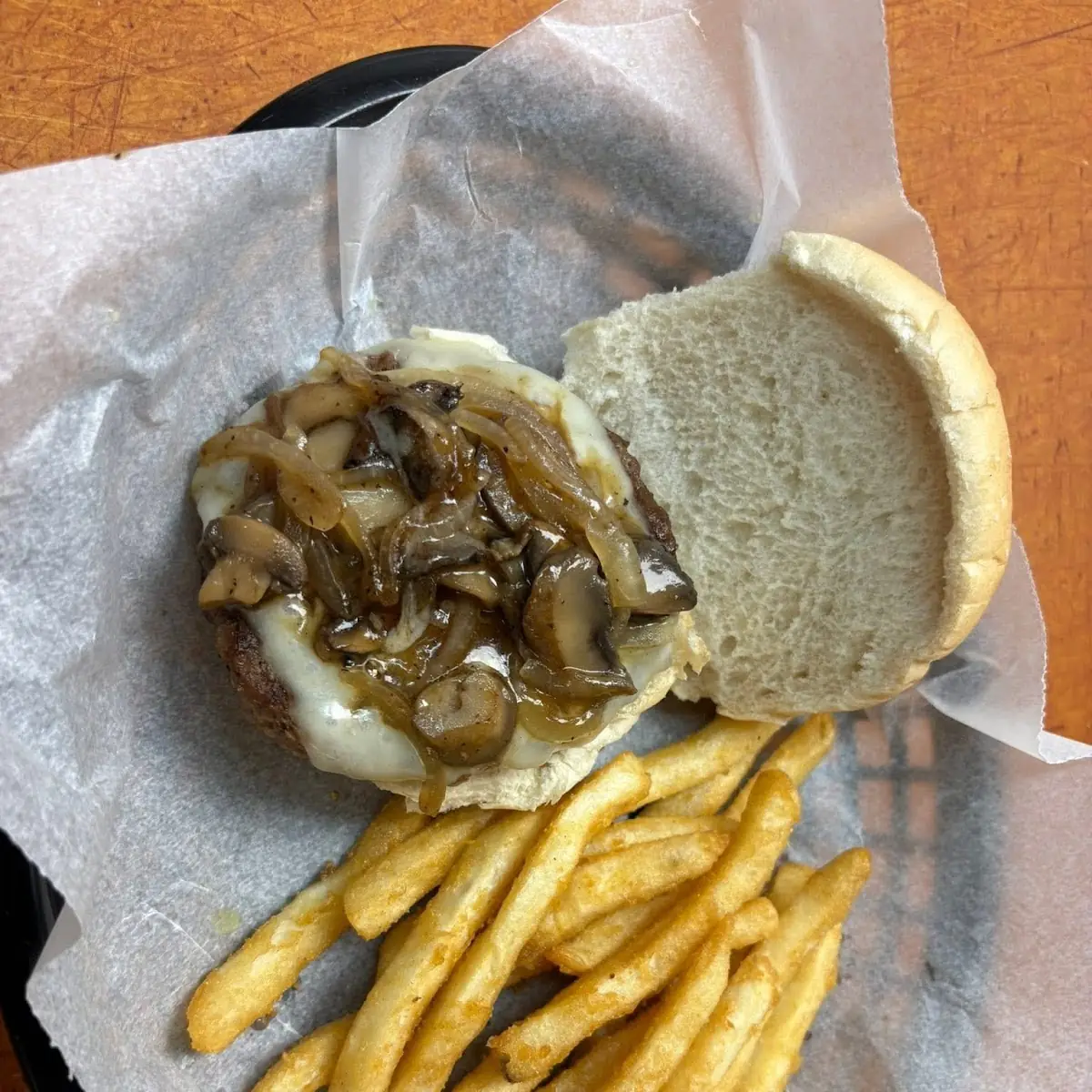 Mushroom & Swiss & Fries