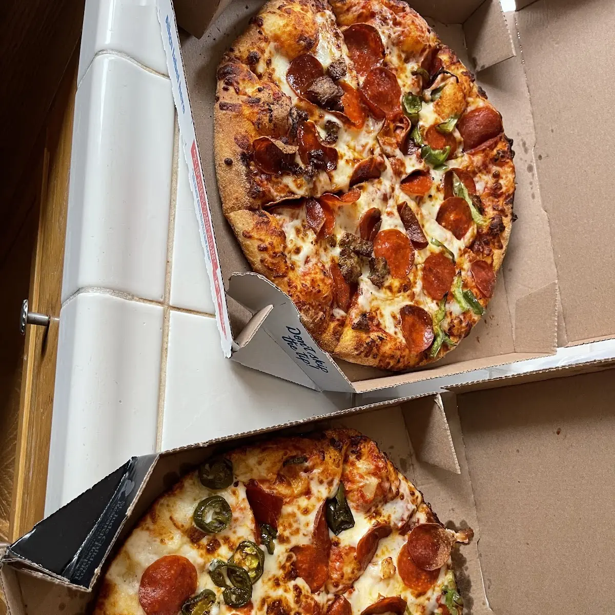 Hand Toss and Pan Pizza