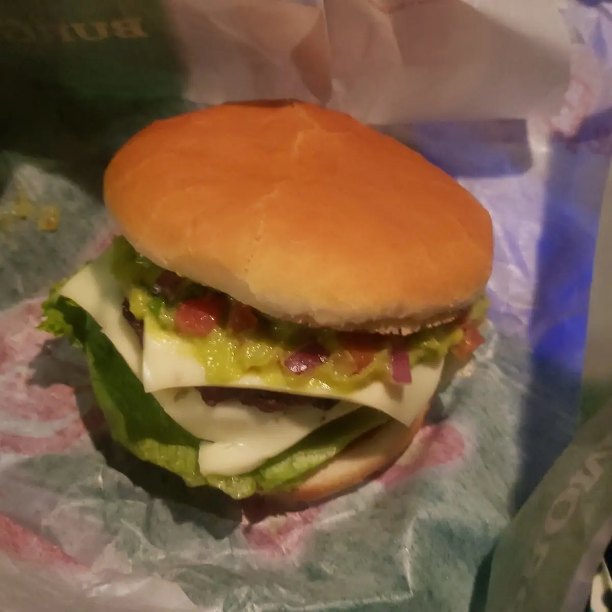 Guacamole Bacon Cheeseburger