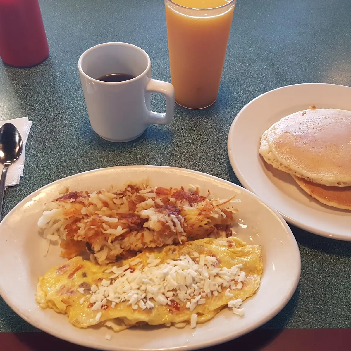 Country Ham & Egg Sand