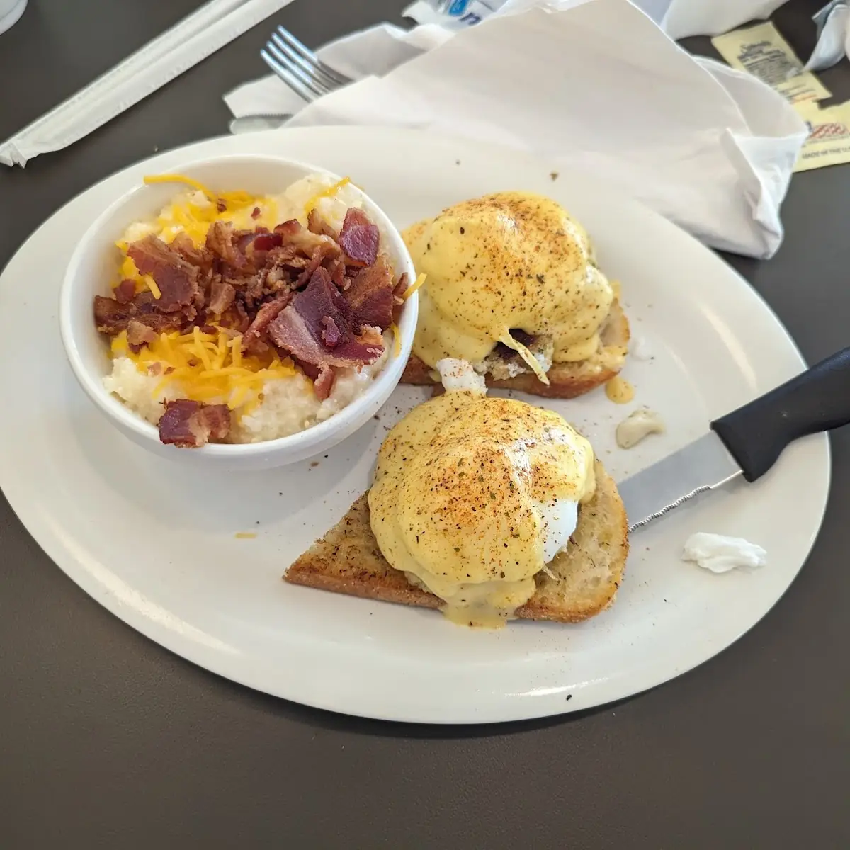 Eggs Benedict