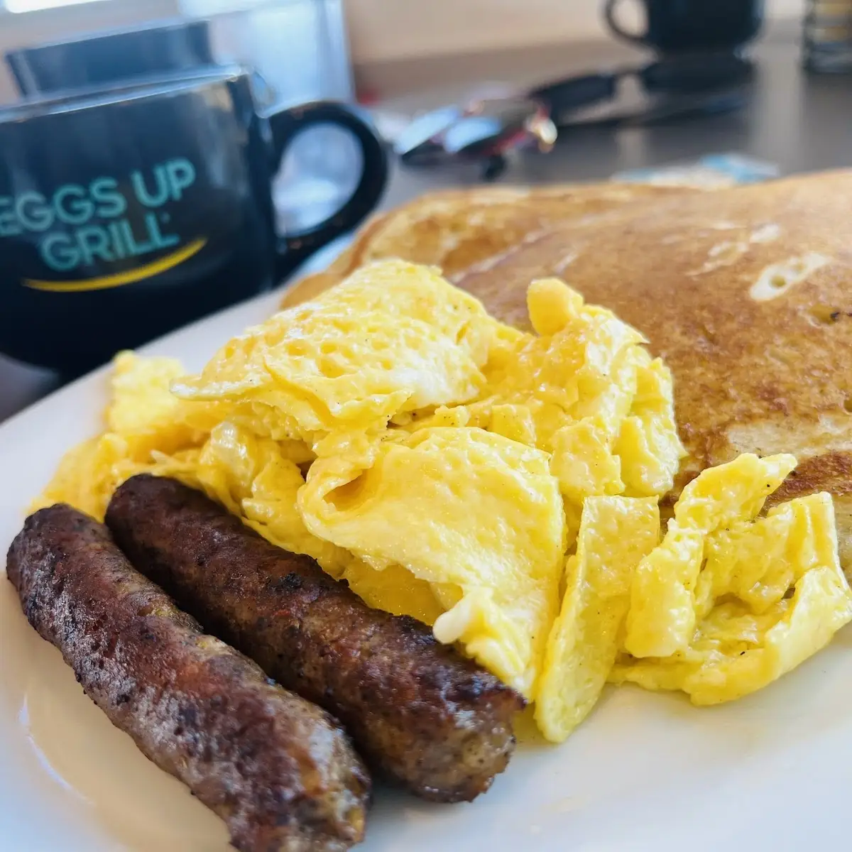 Scrambled Eggs Sausage Links