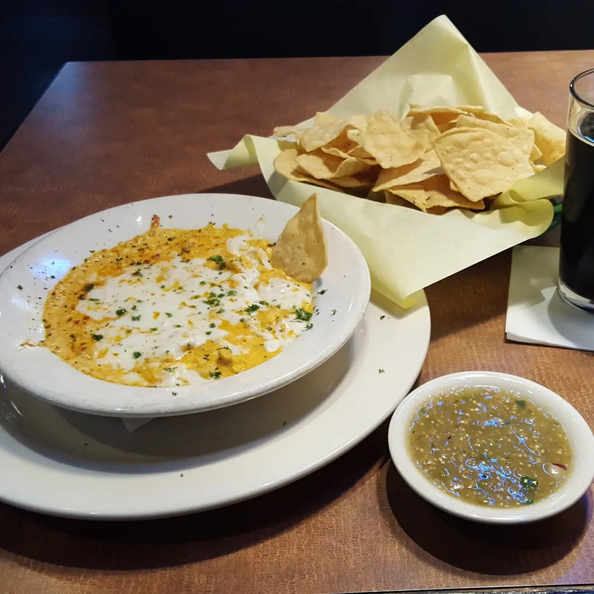 Bottomless Chips & Salsa