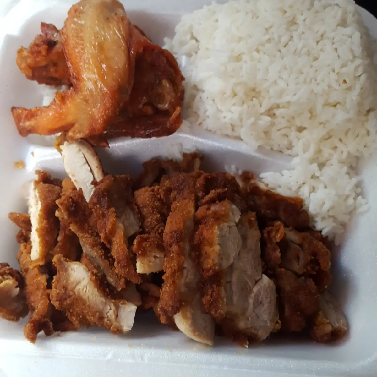 Boneless Chicken and White Rice