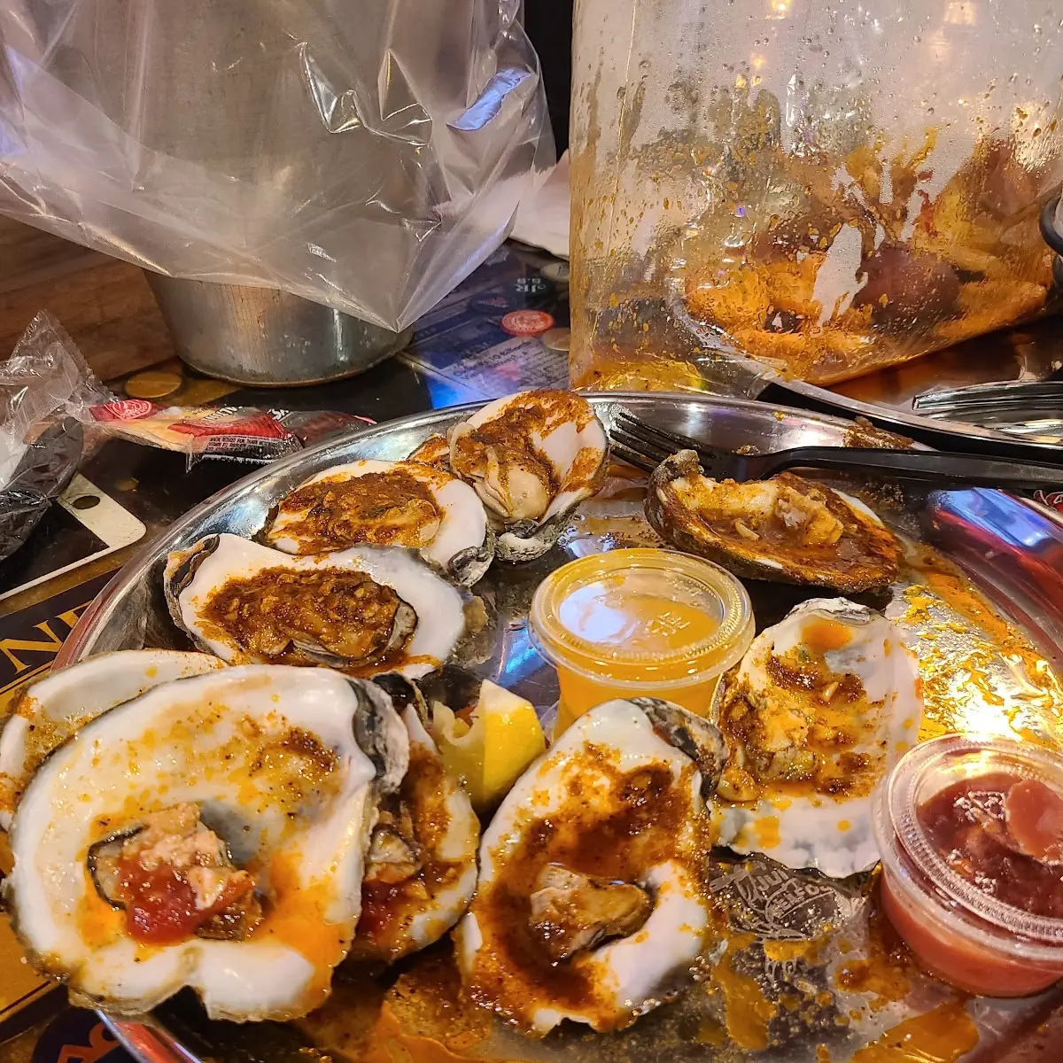 Steamed Oysters on the Half Shell with Juicy Sauce