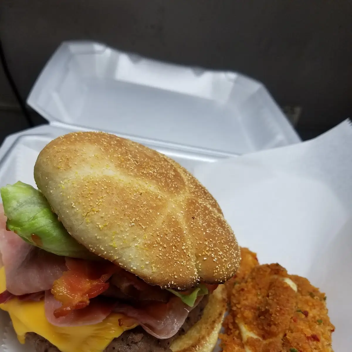 Mexican Cheeseburger Deluxe