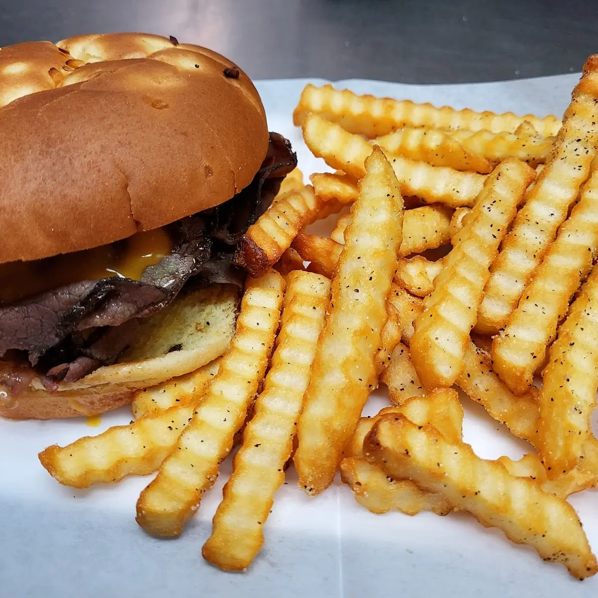 Roast Beef & Cheddar Sandwich