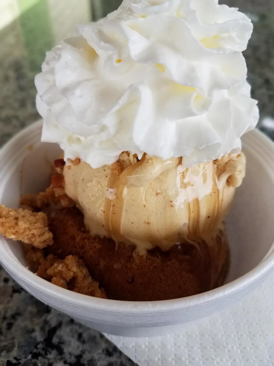 Pumpkin Bread Pudding Sundae