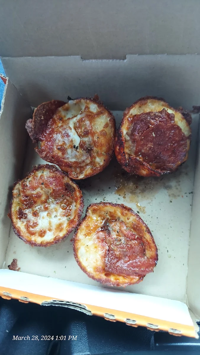 Cheese Pizza Puff