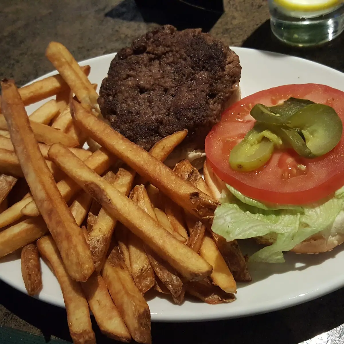 Burger and Fries, Grand Central Sports