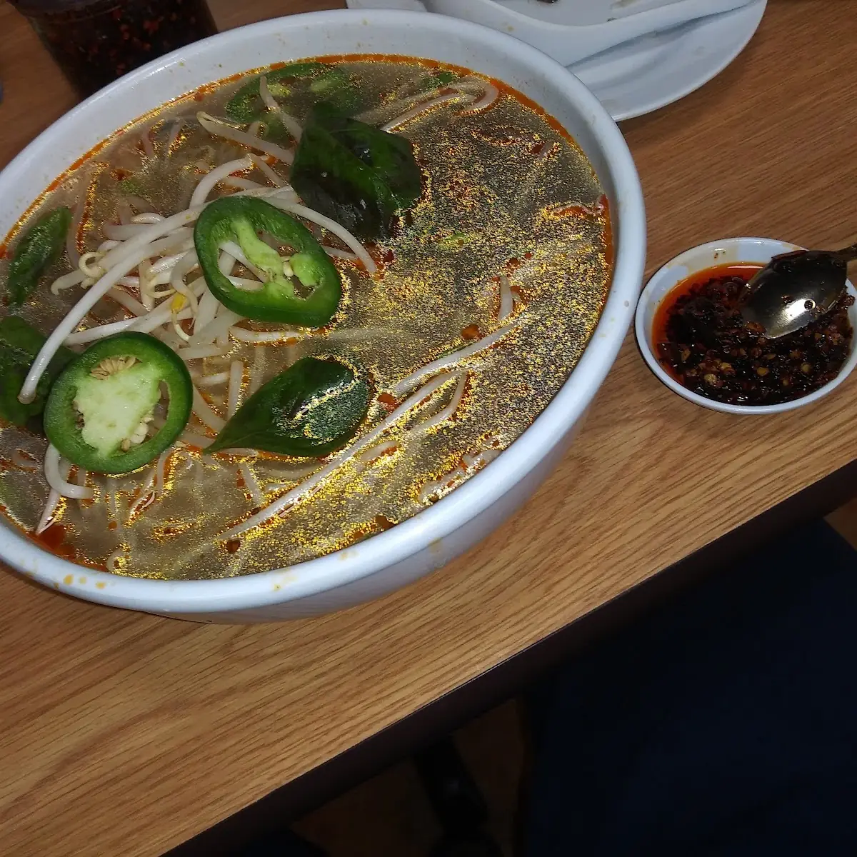 P5 Beef Flank Tendon & Tripe Pho