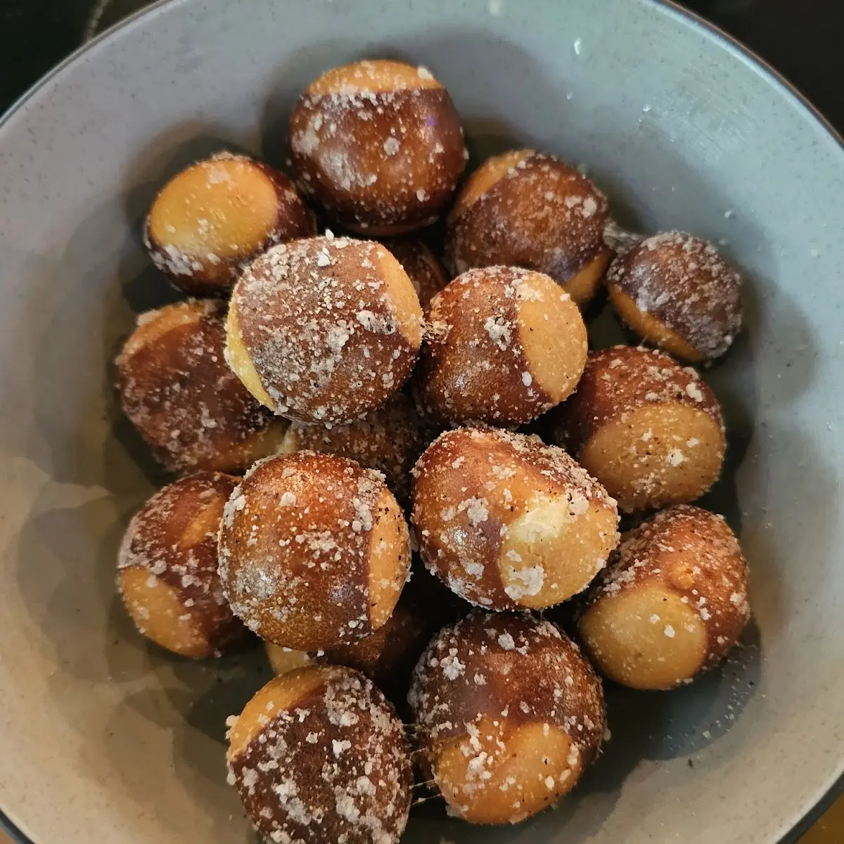 Pretzel Bites