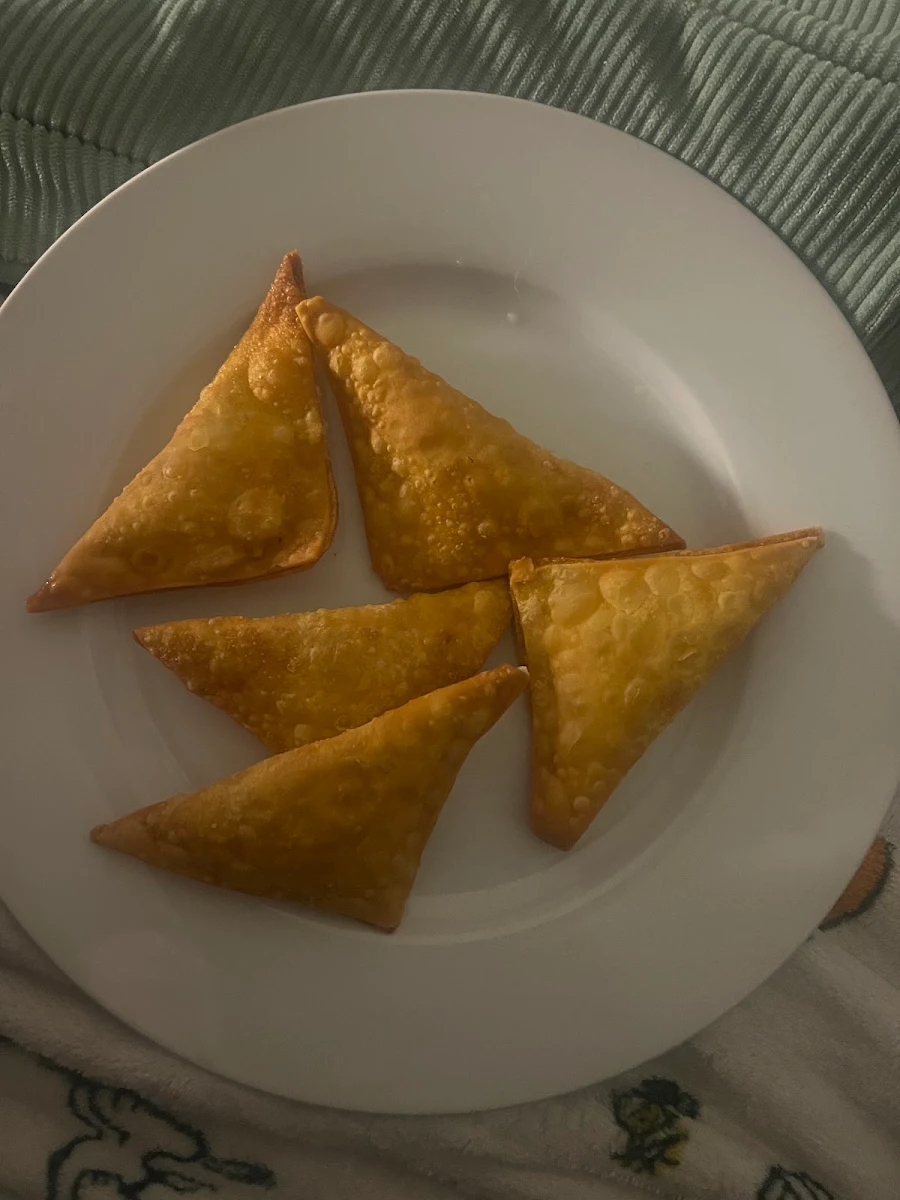 Crab Rangoon (6 Pcs)