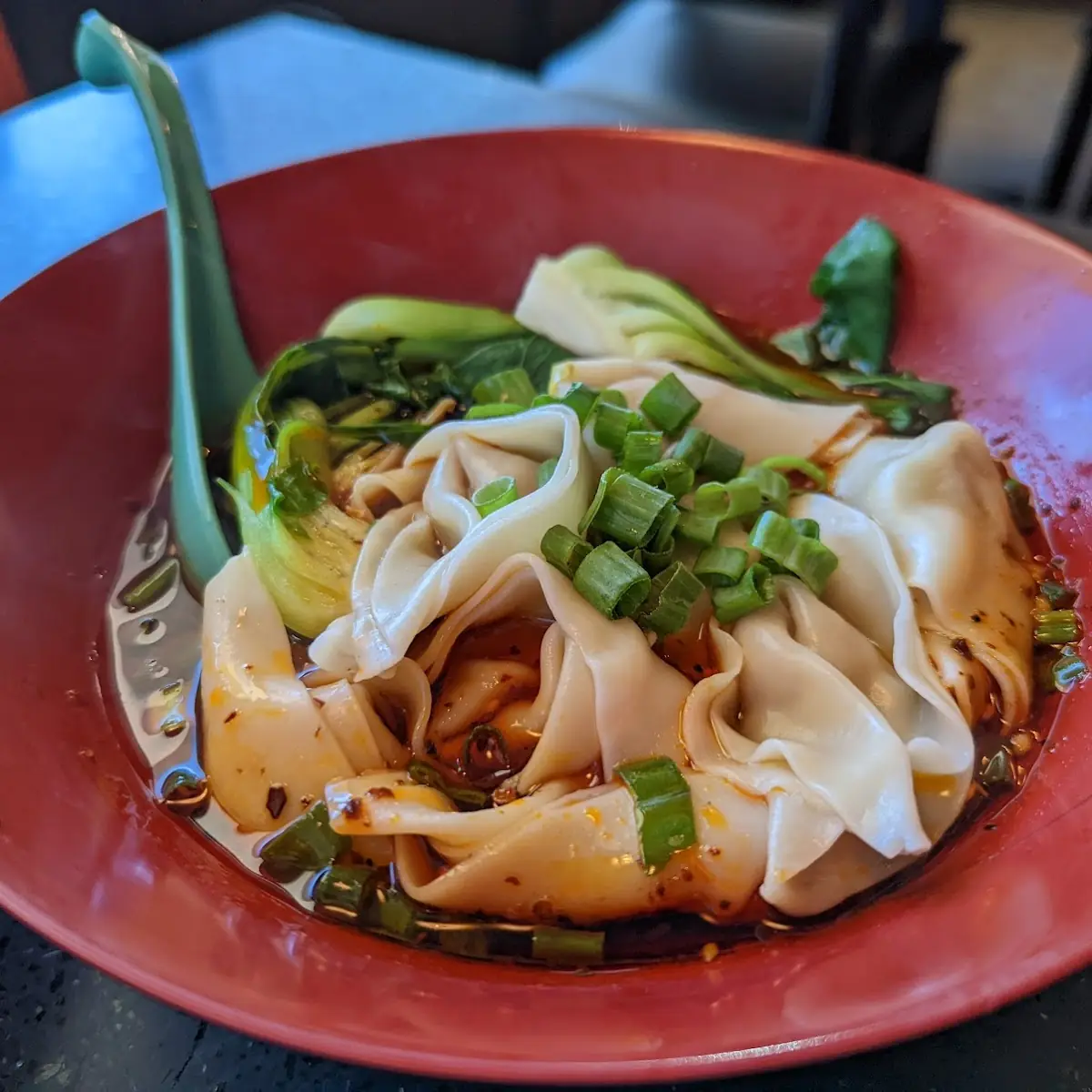 Wontons with Chili Sauce