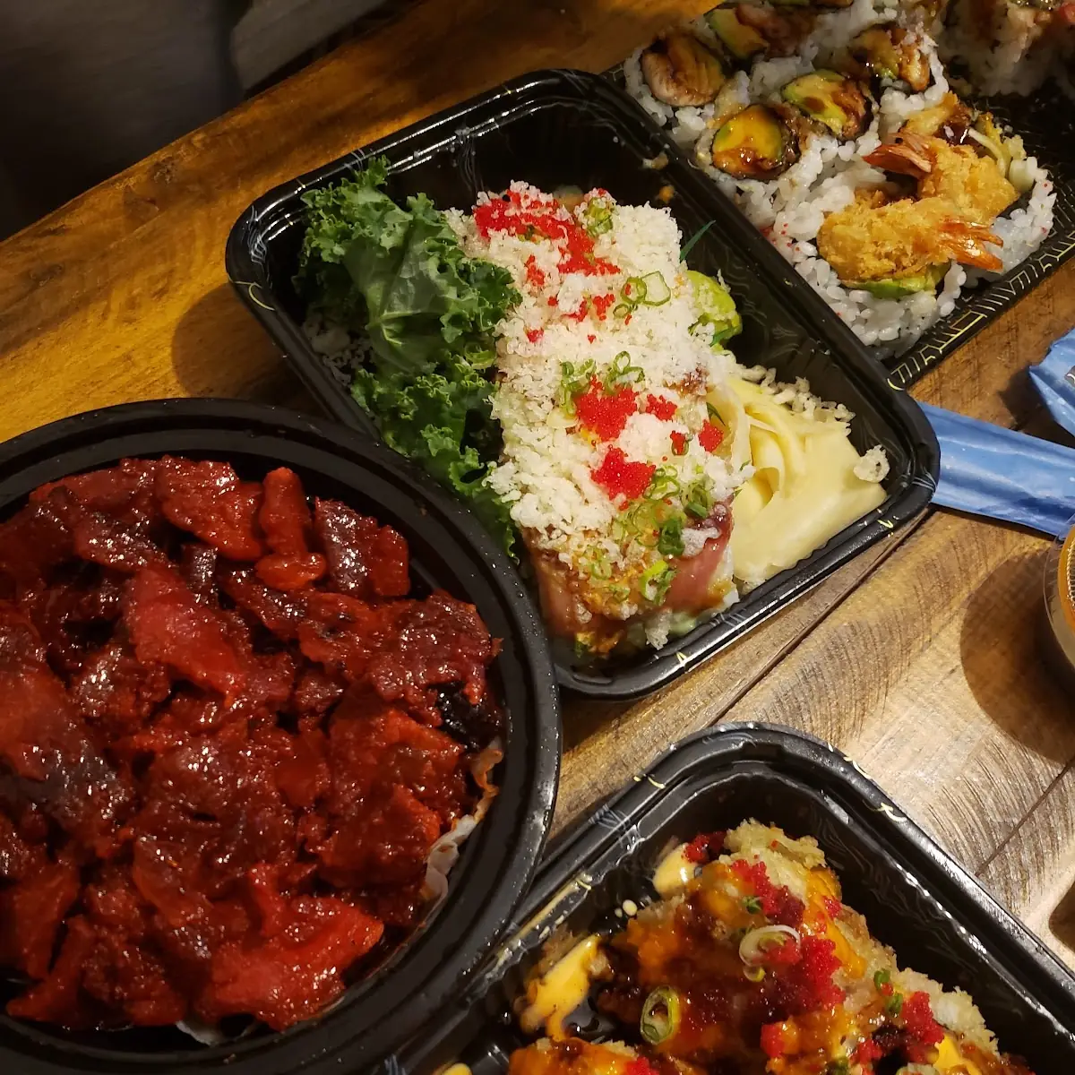 Rolls & Boneless Spare Ribs