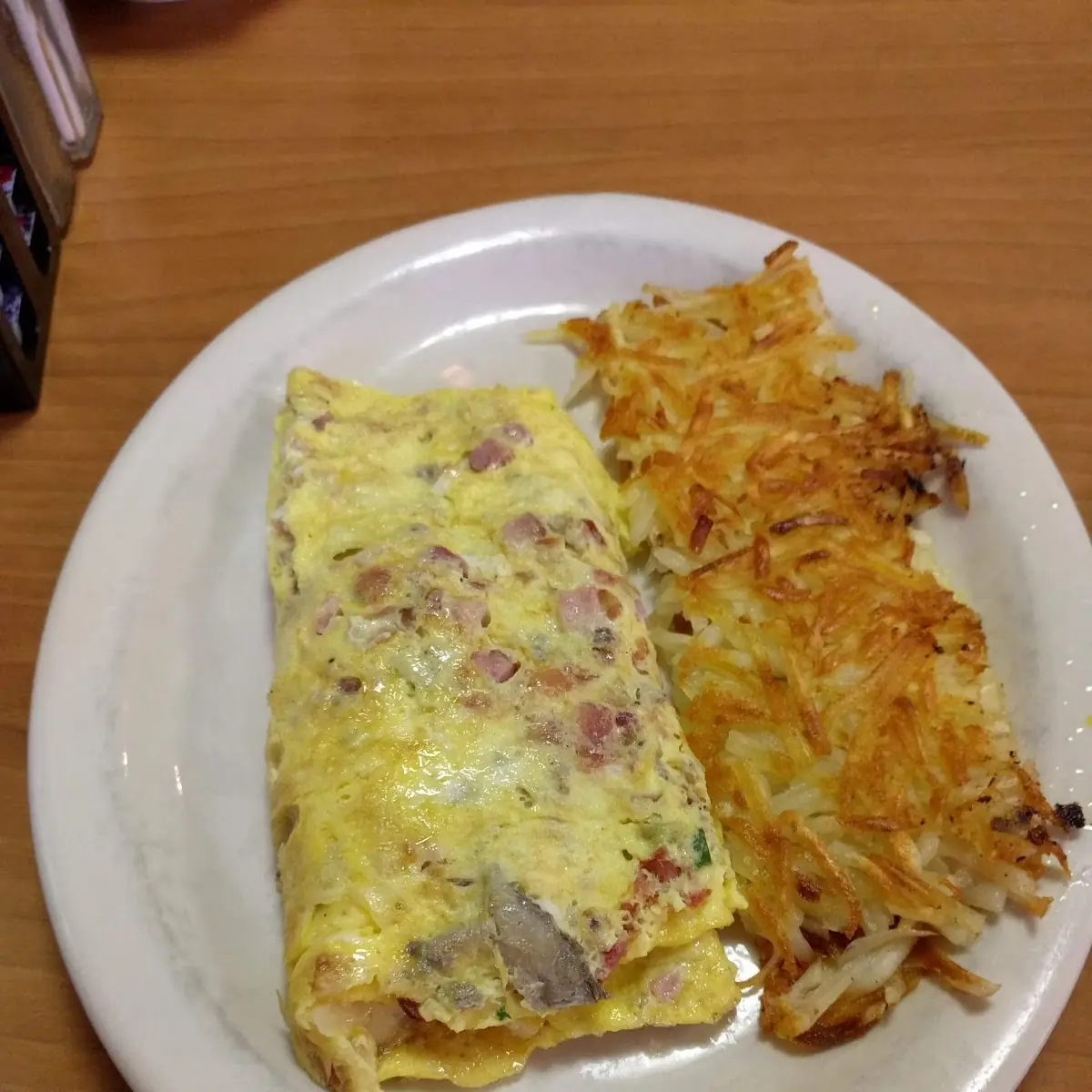 Meat Lovers Omelette with Hashbrown