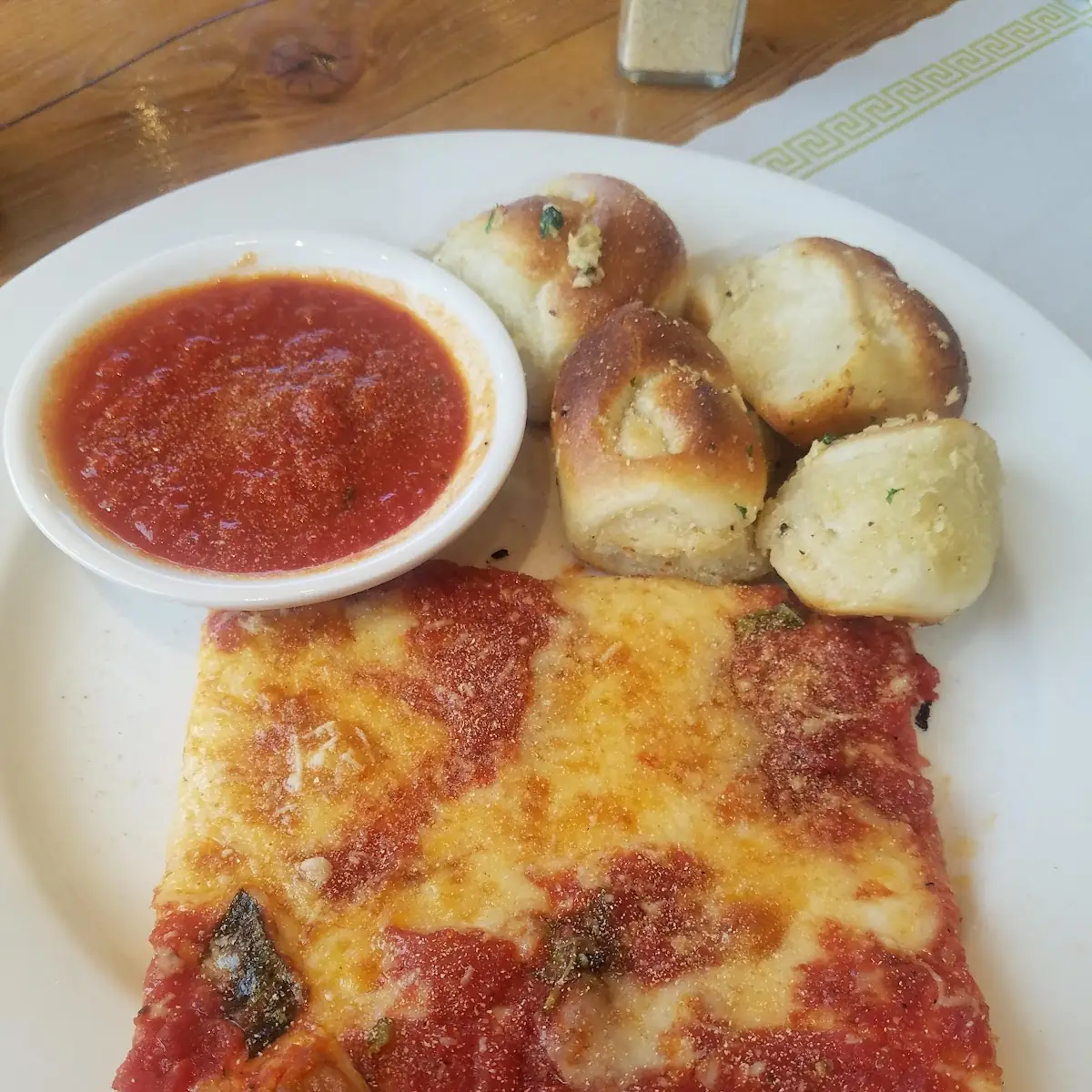 Garlic Knots 4