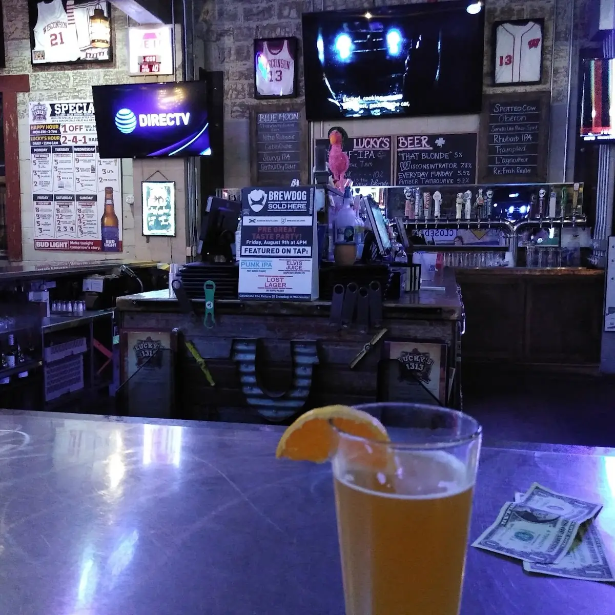 Blue Moon Belgian White