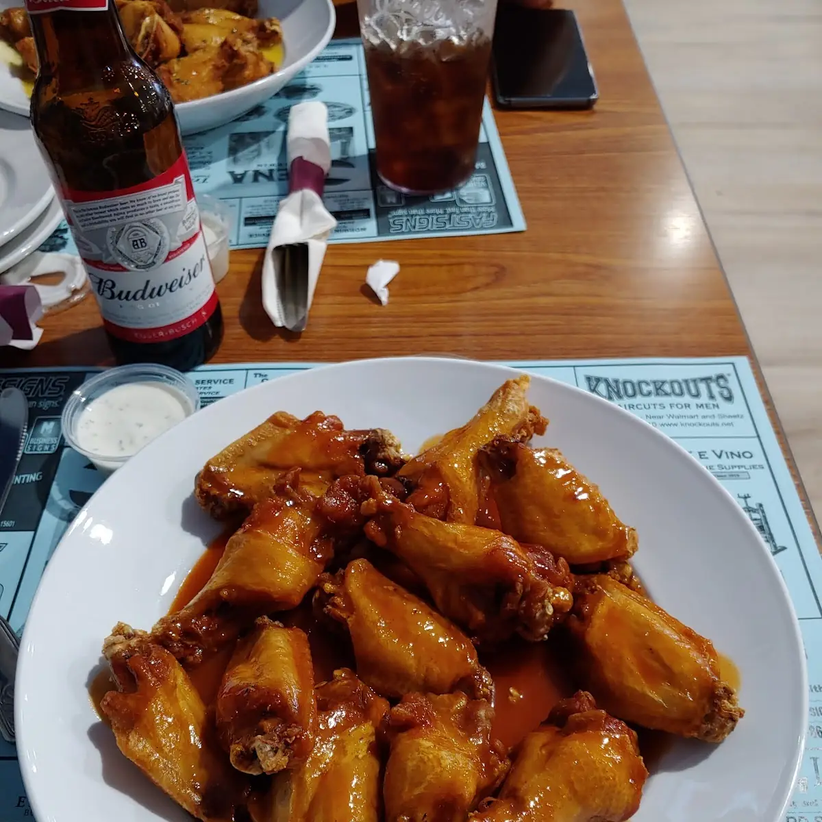Wings with Spicy and Hot Sauce