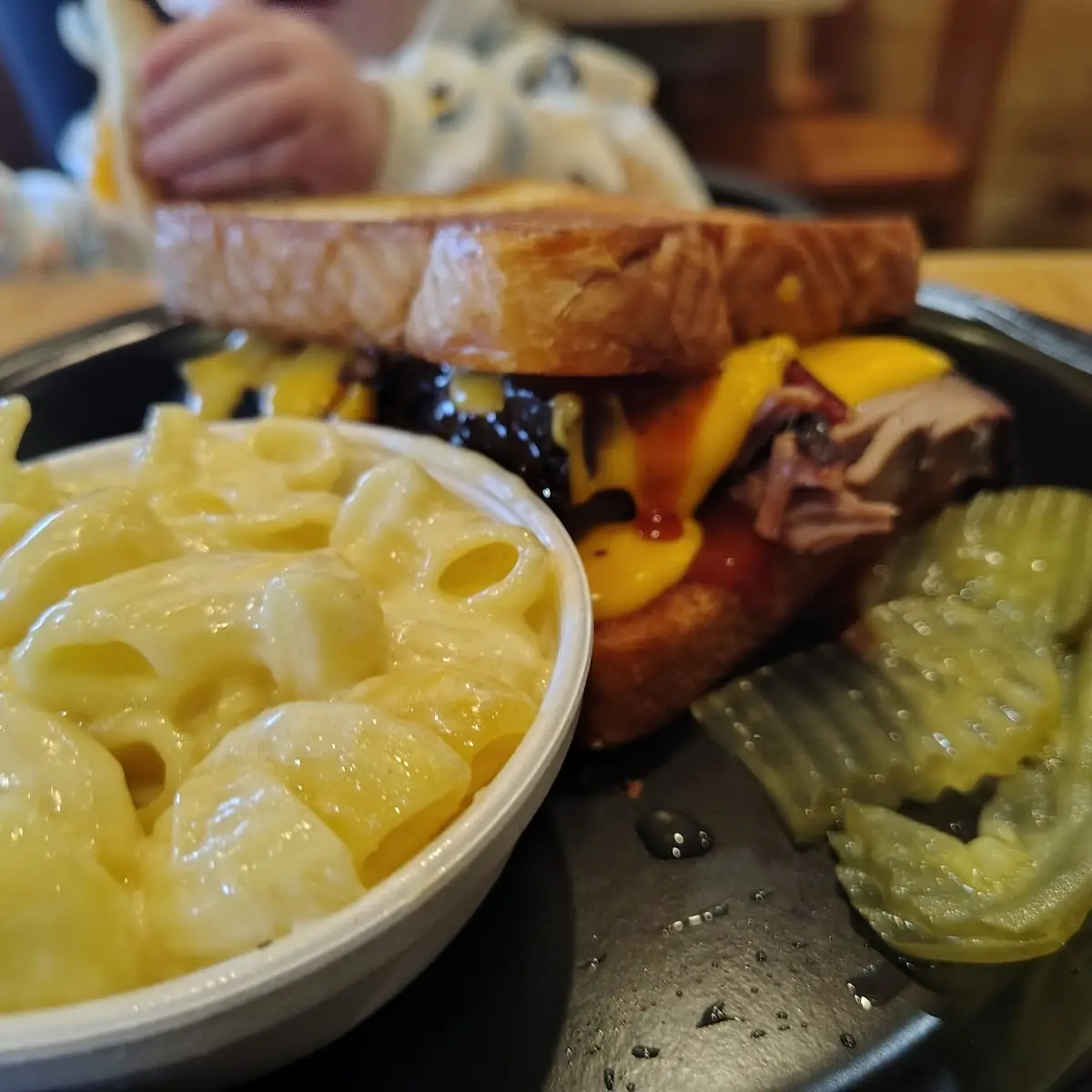 Lil Mac & Cheese