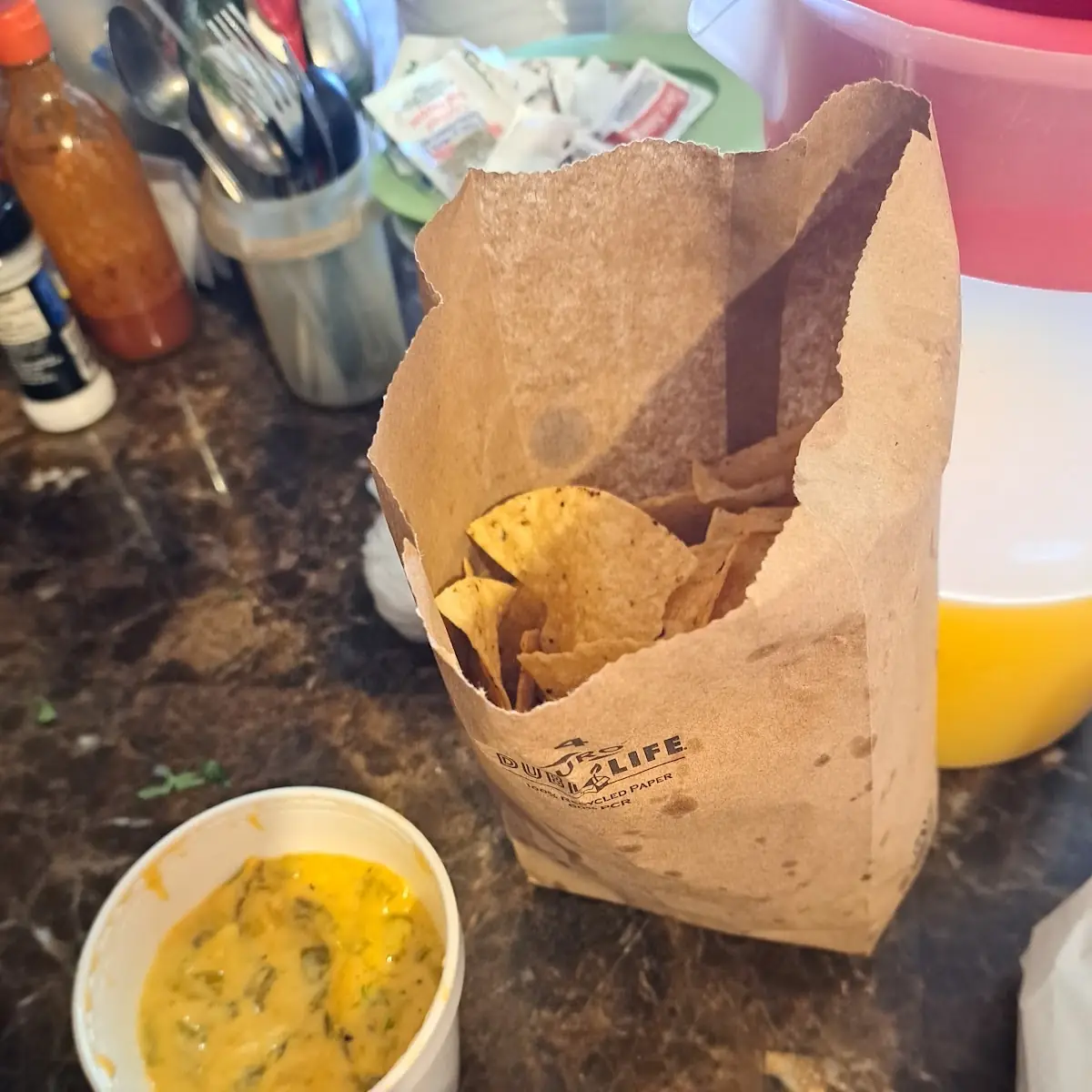 Chile Con Queso Dip
