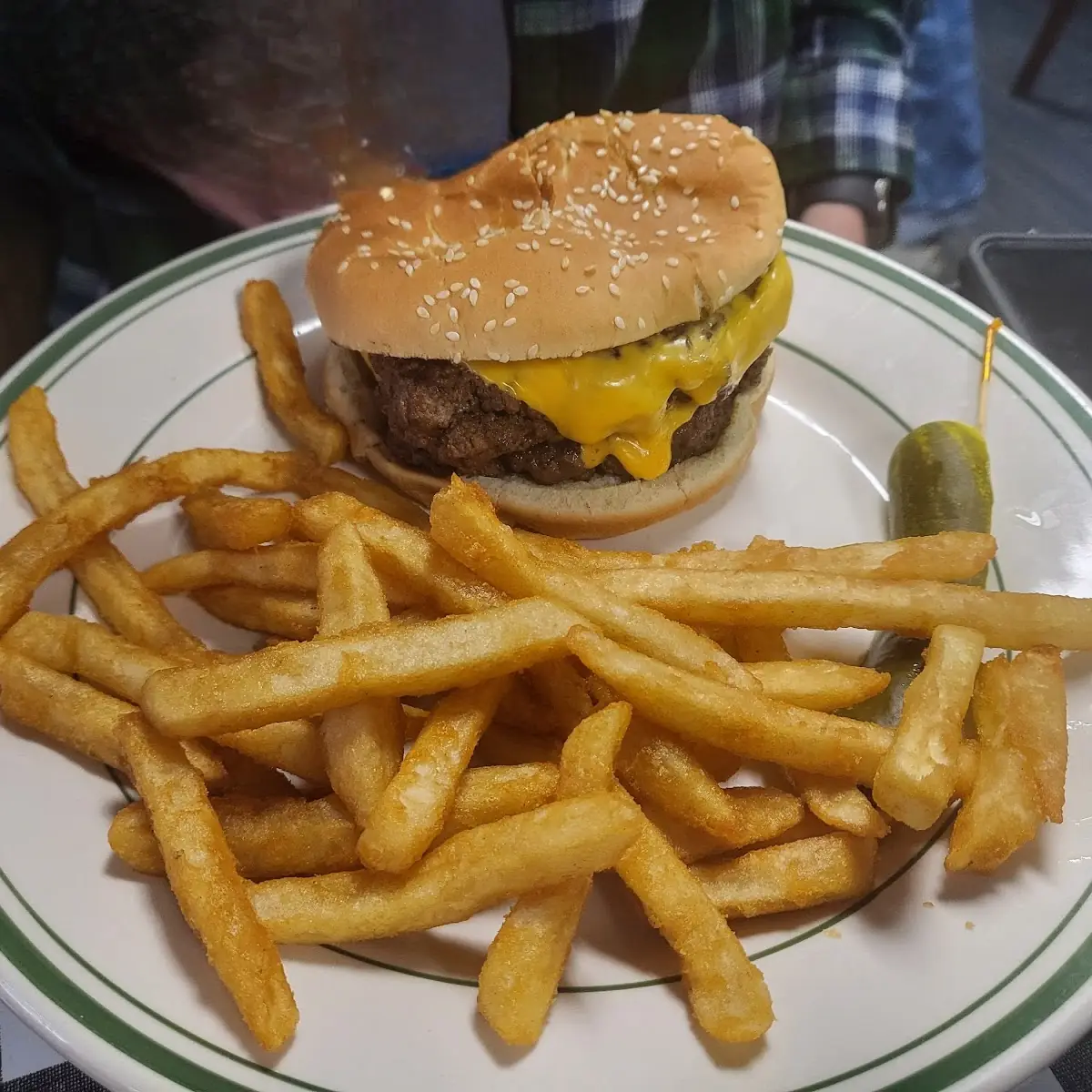 Double Cheeseburger