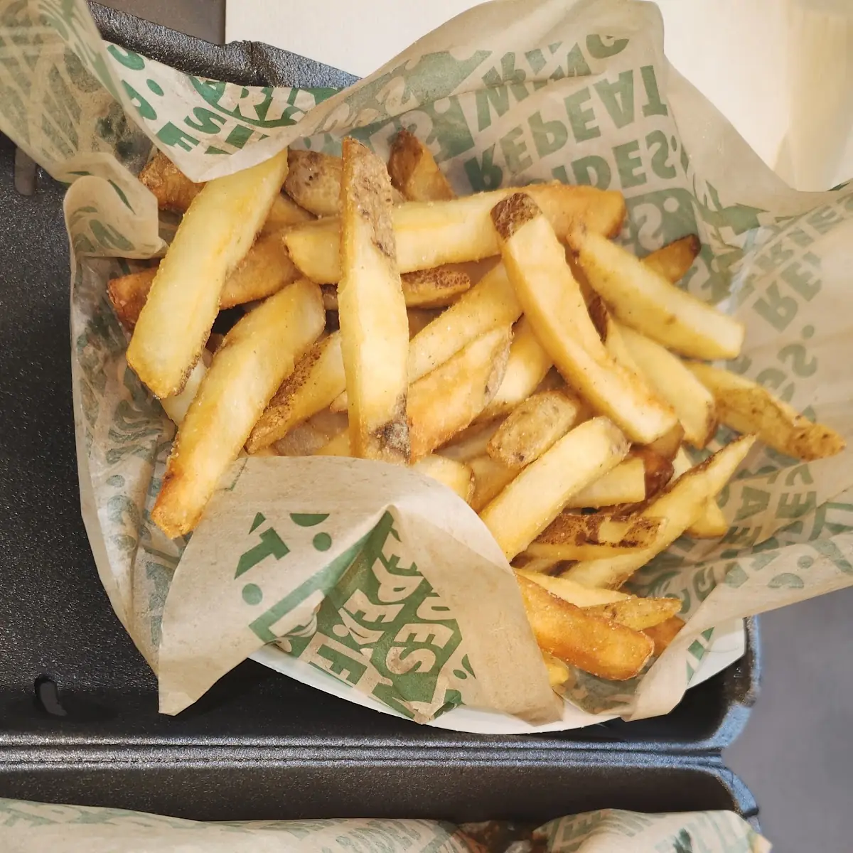 Mild Boneless Wings and Fries