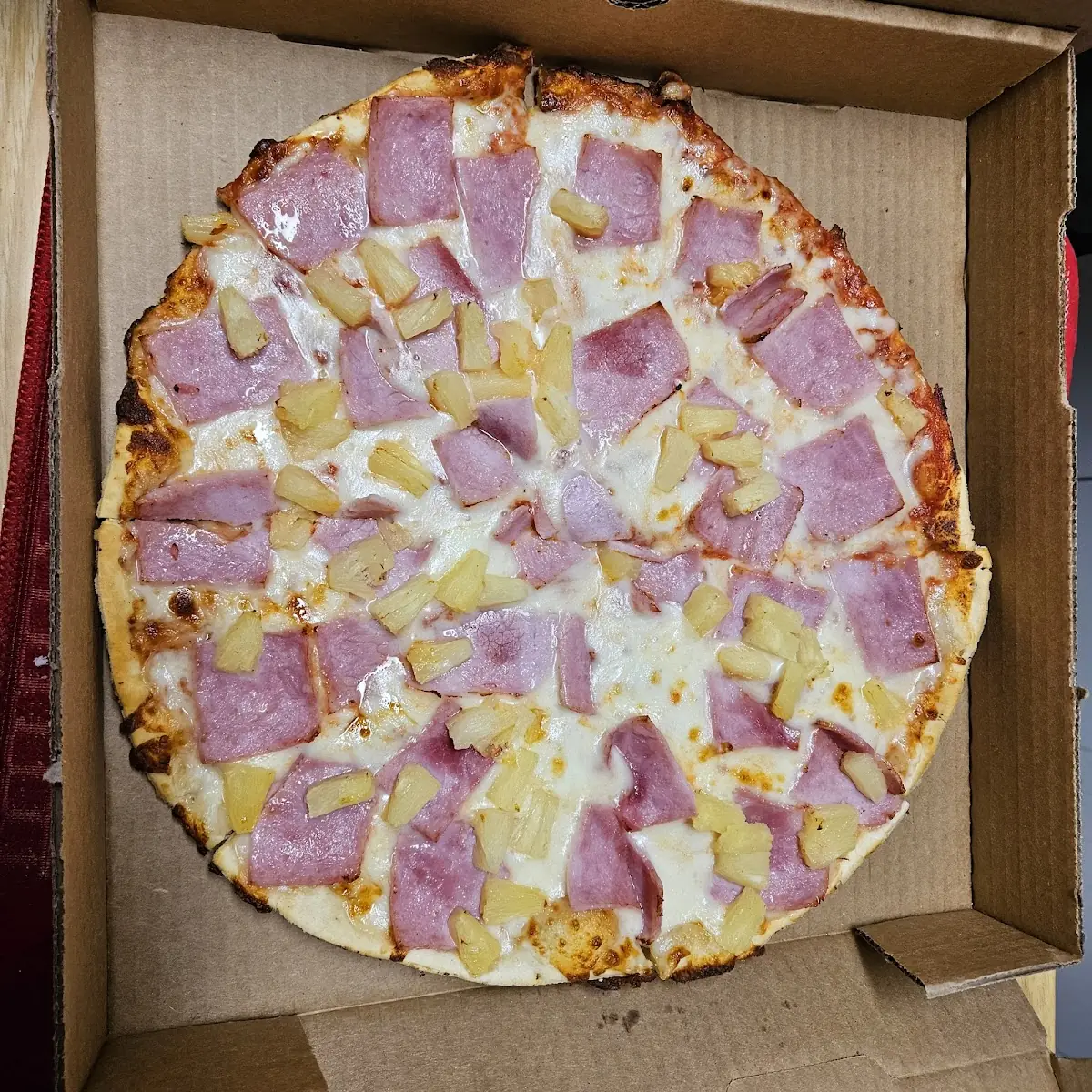 Hawaiian Pizza