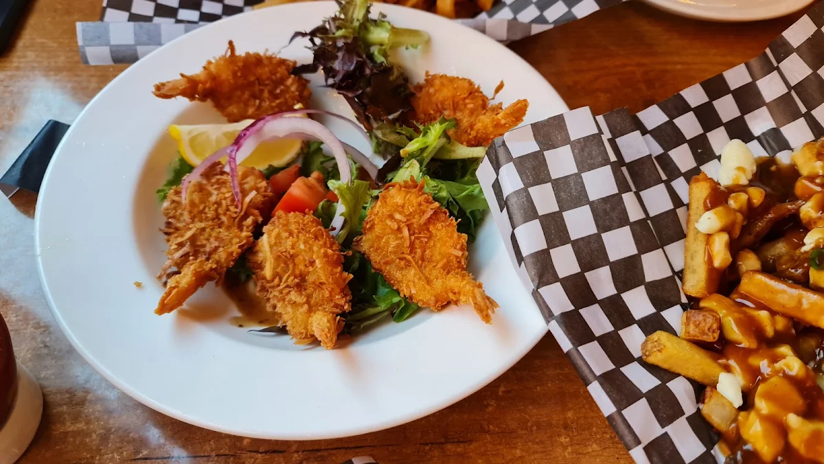 Coconut Shrimp, Vic Social