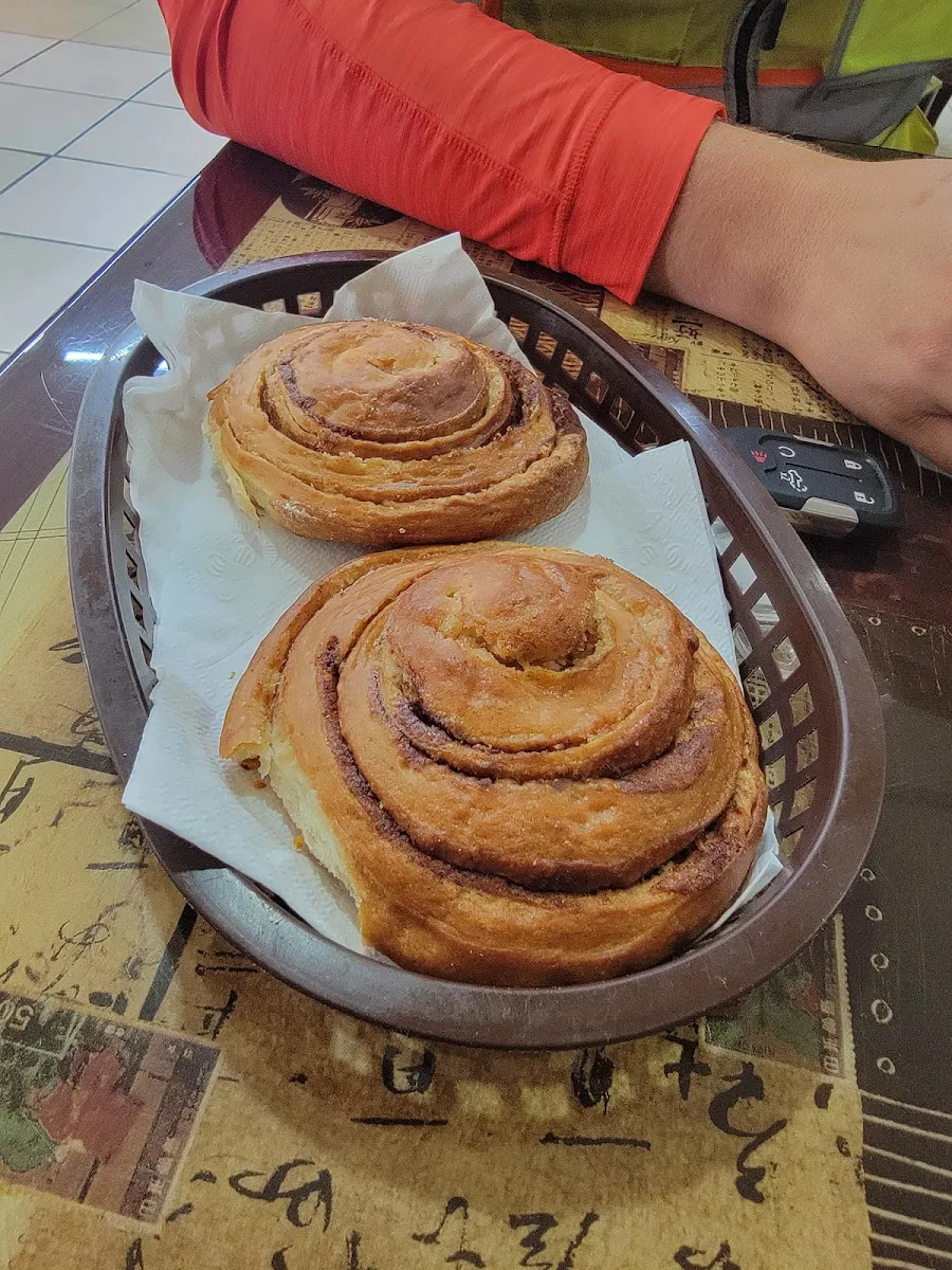 Cinnamon Roll