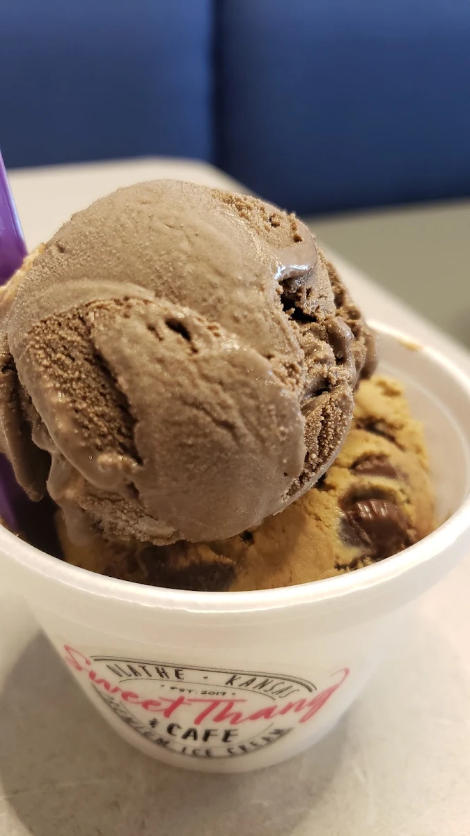 Captain's Chocolate Ice Cream