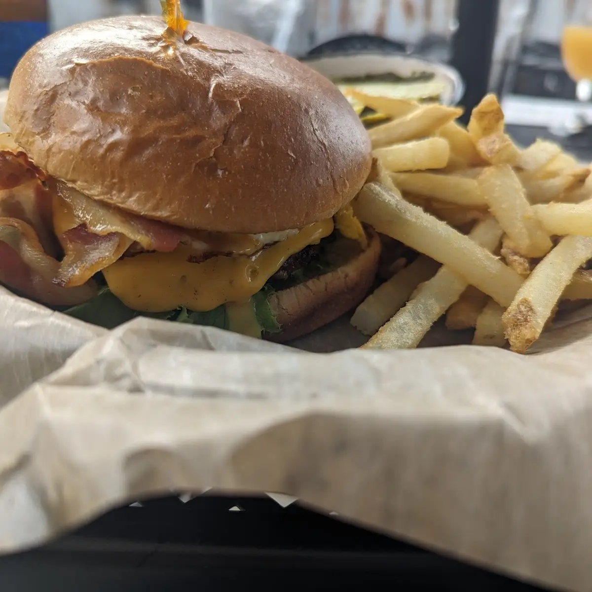 Mac Breakfast Burger
