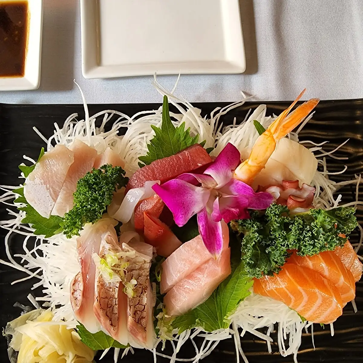 Sashimi Deluxe