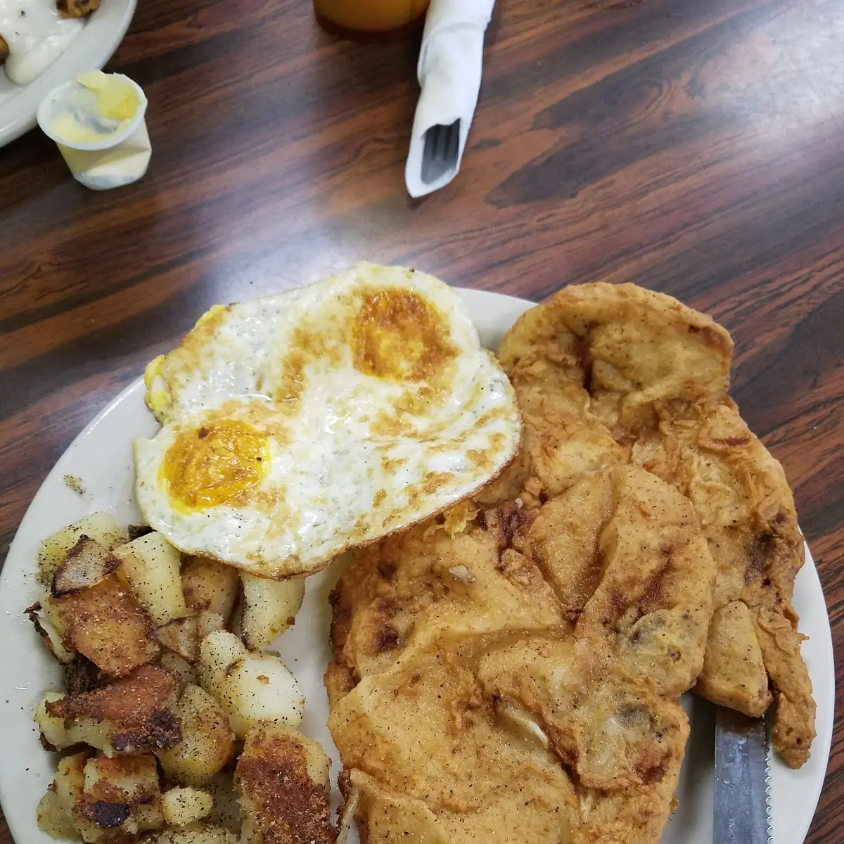 Fry Pork Chops and Eggs Any Style