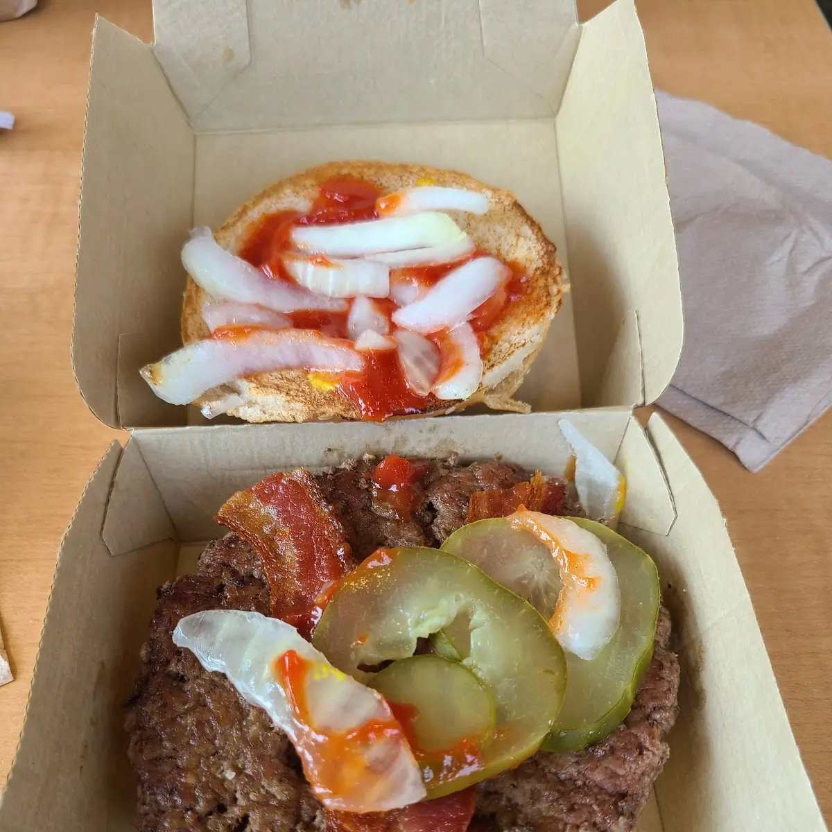 Quarter Pounder Deluxe