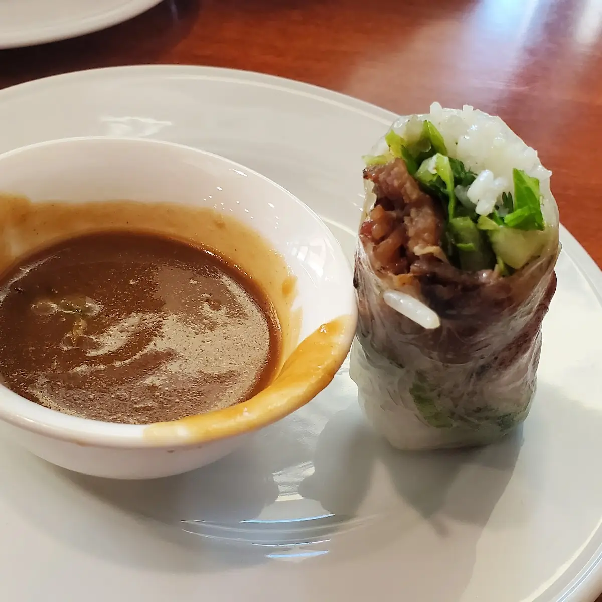 Spring Rolls with Shrimp and Pork Goi Cuon