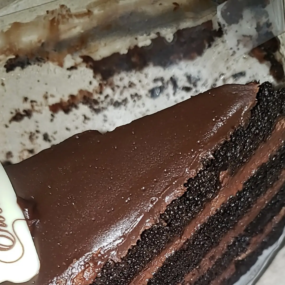 Chocolate Mouse Cake Slice