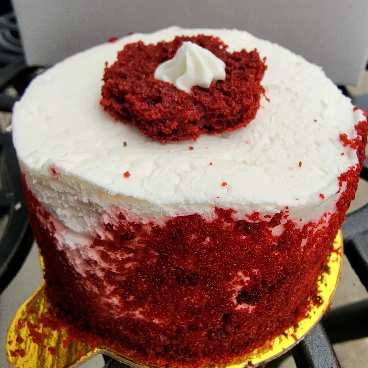 Red Velvet Cake 7'