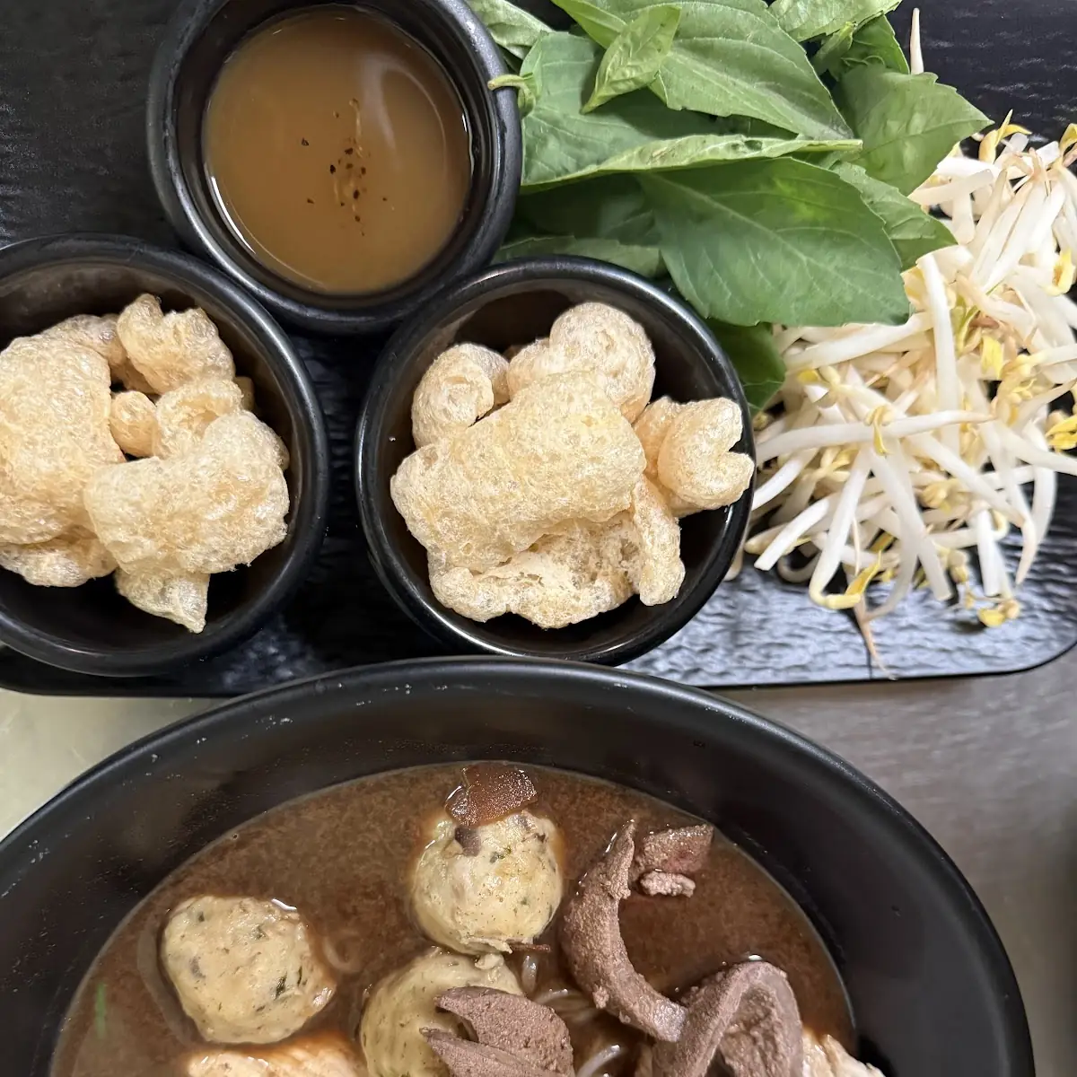 A8. Tow Hoo Tod (8 pcs)