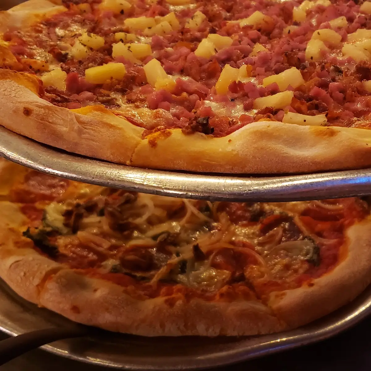 Thin Crust Pizza