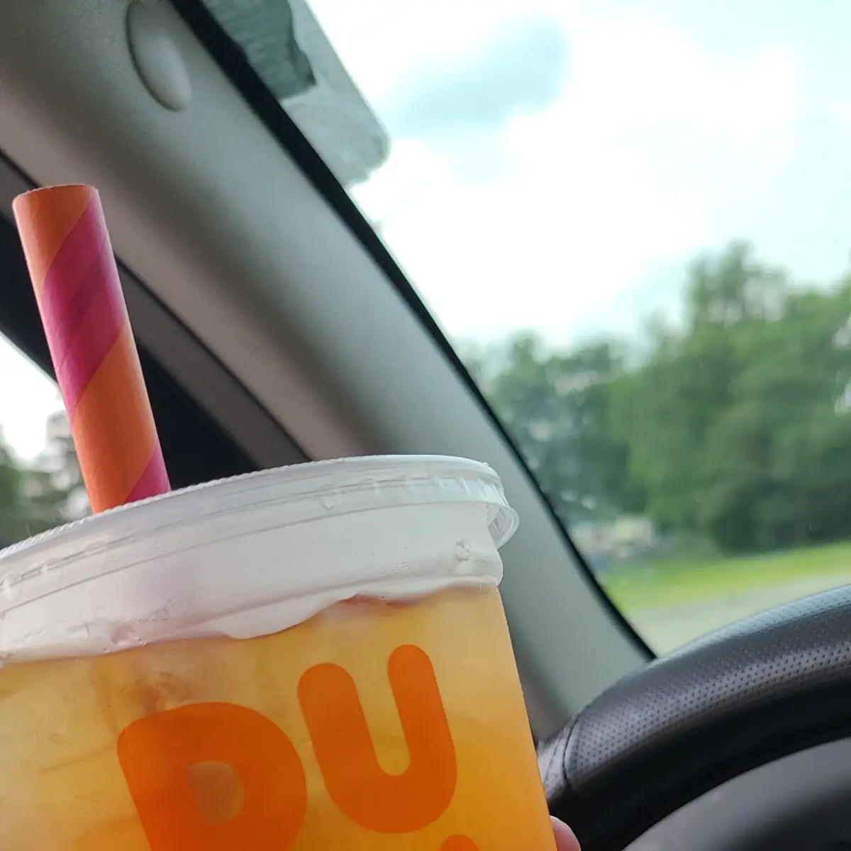 Iced Green Tea with Strawberry Popping Bubbles