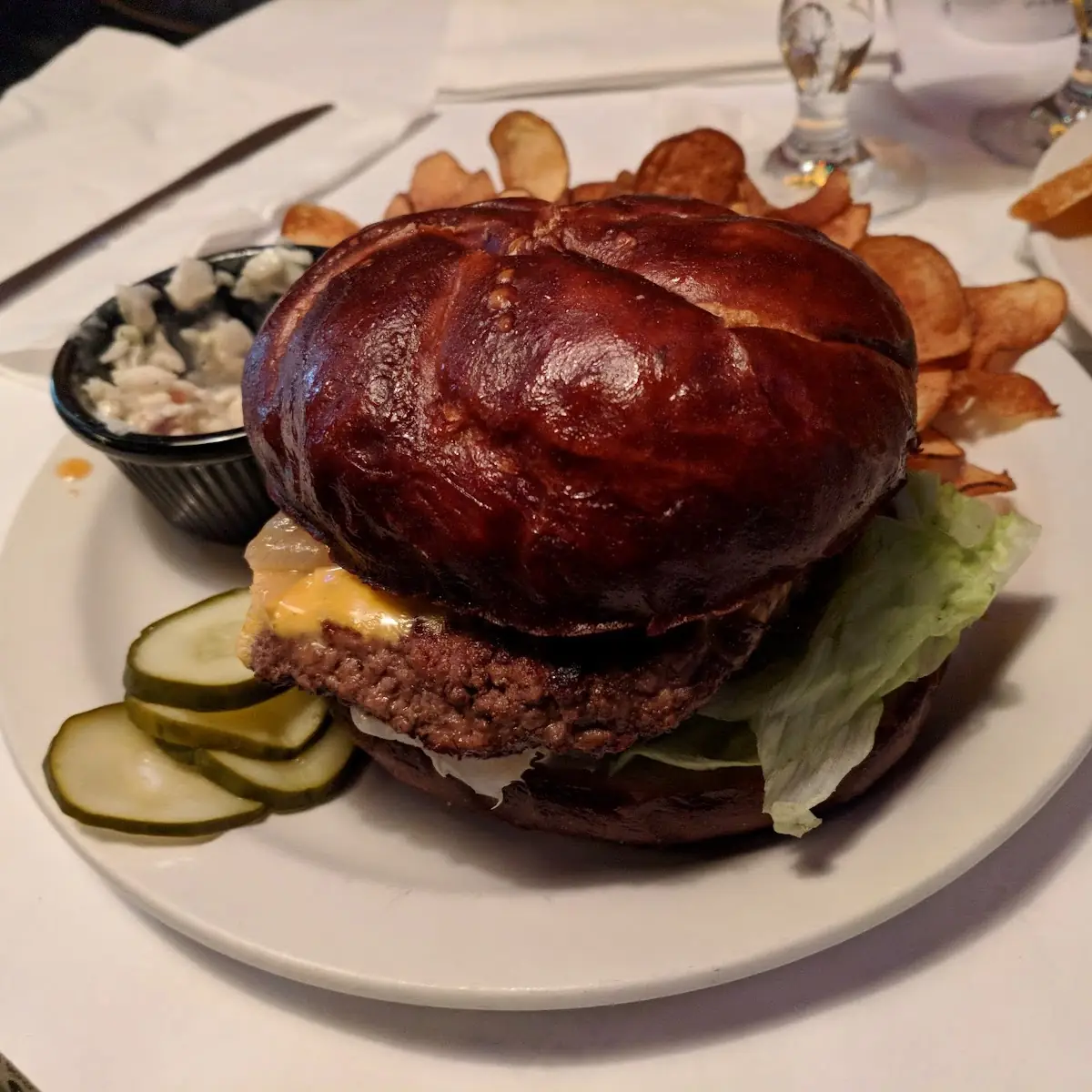 Black & Blue Burger