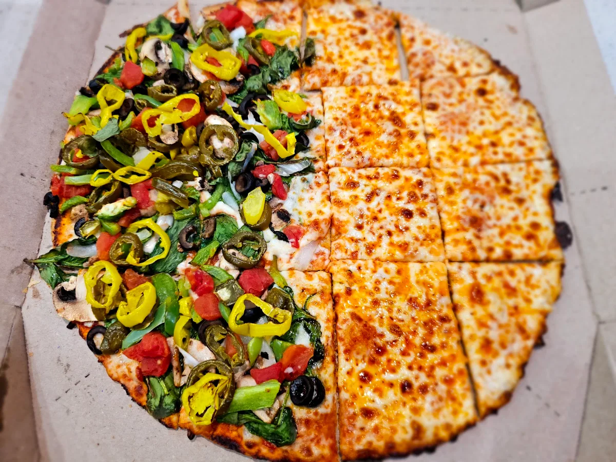 Thin Crust Veggie Pizza